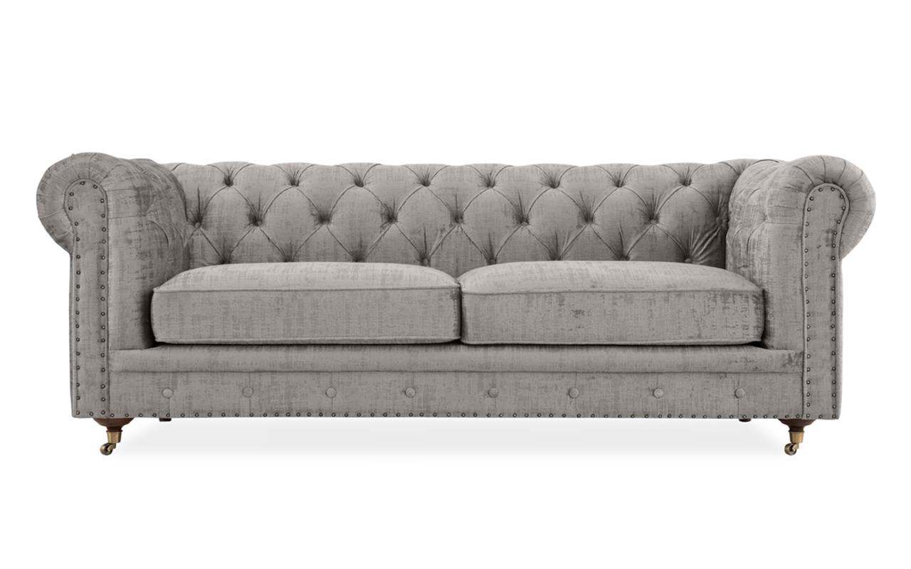 светлый диван в классическом стиле